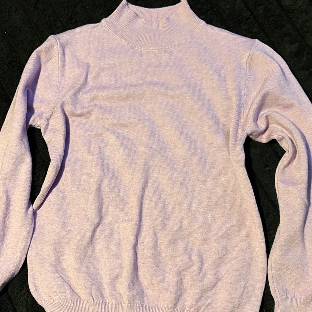 Women's Lavender Sweater